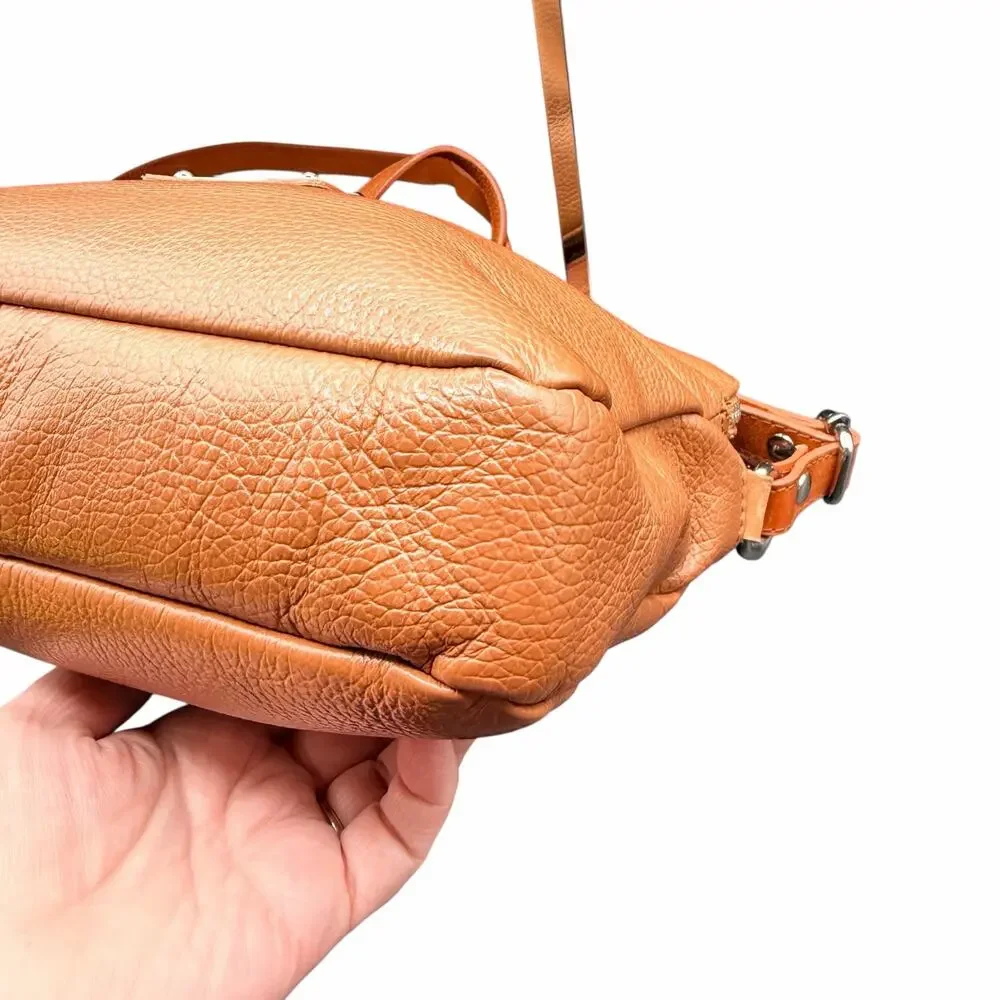 Valentina Italy Pebbled Leather Crossbody Bag Cognac Tan Zip Purse